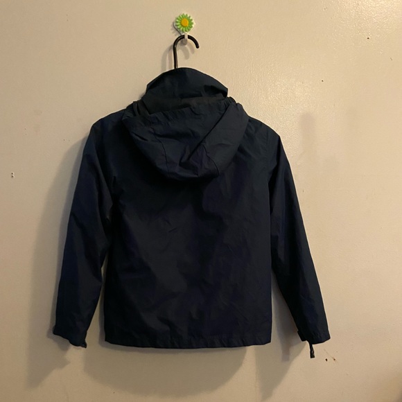 Mountain warehouse jacket size: 9-10 years old - Picture 3 of 5